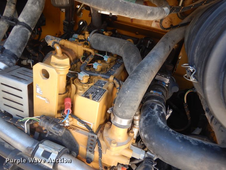 image for item IV9515 2016 Caterpillar 289D  tracked skid steer loader