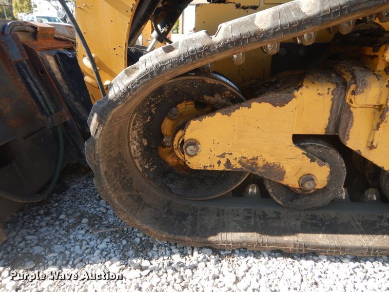 image for item IV9515 2016 Caterpillar 289D  tracked skid steer loader