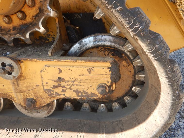 image for item IV9515 2016 Caterpillar 289D  tracked skid steer loader