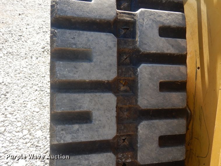 image for item IV9515 2016 Caterpillar 289D  tracked skid steer loader