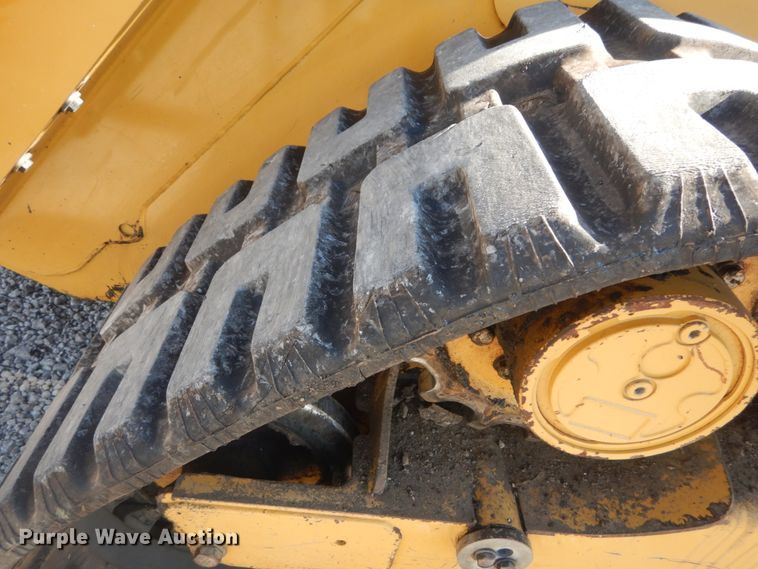image for item IV9515 2016 Caterpillar 289D  tracked skid steer loader