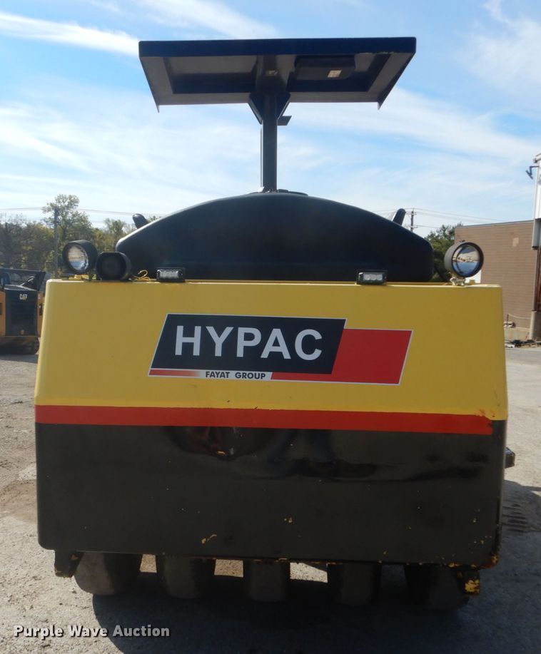 image for item IV9516 2007 Hypac C530AH  pneumatic roller