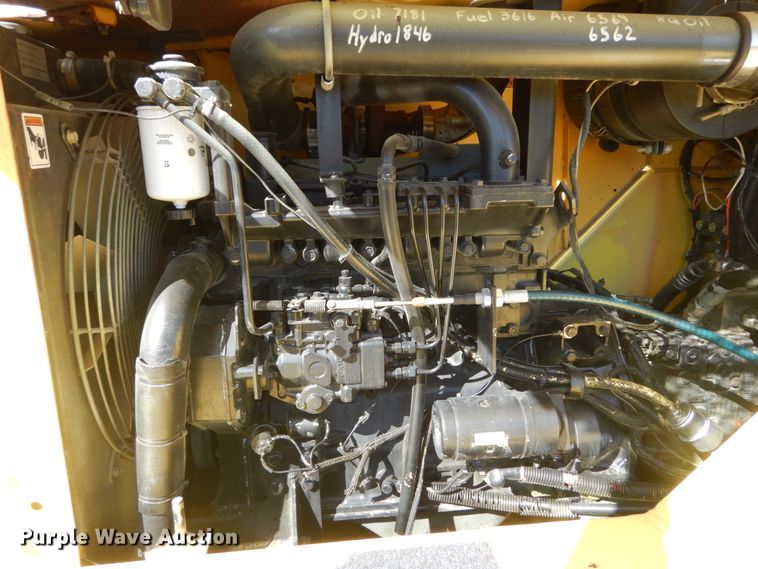 image for item IV9516 2007 Hypac C530AH  pneumatic roller