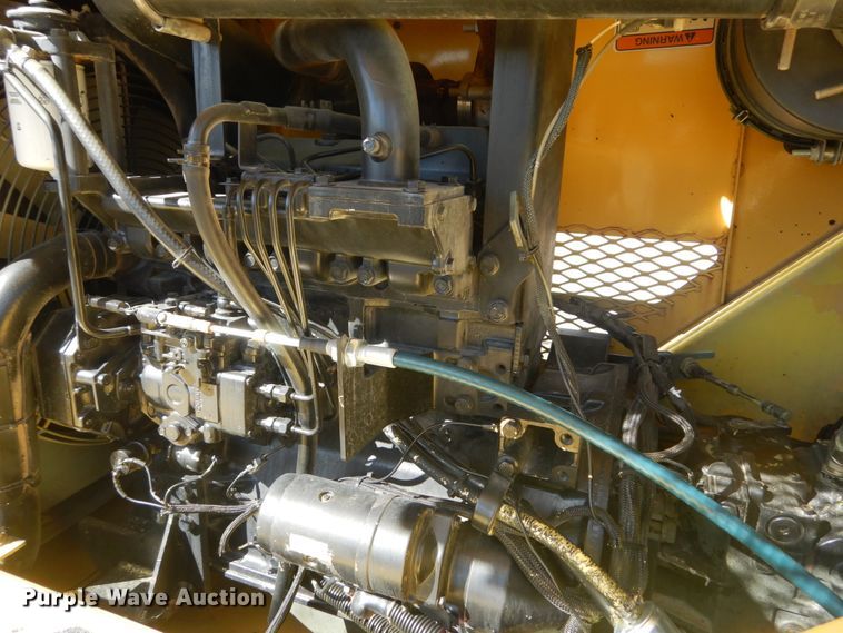 image for item IV9516 2007 Hypac C530AH  pneumatic roller