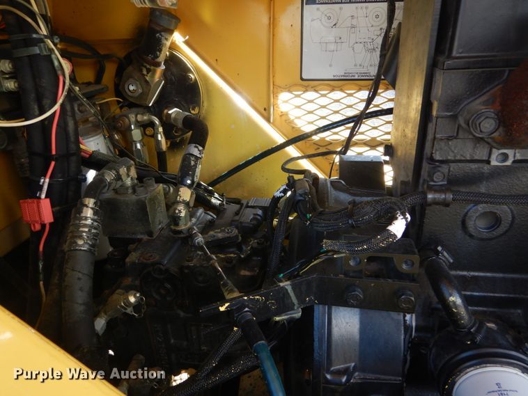 image for item IV9516 2007 Hypac C530AH  pneumatic roller