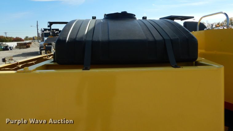 image for item IV9516 2007 Hypac C530AH  pneumatic roller