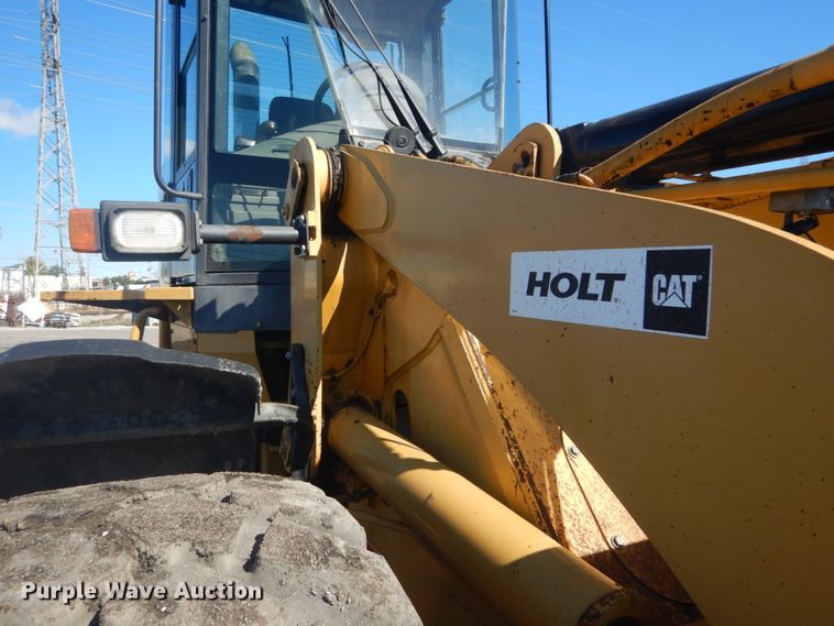 image for item IV9518 2005 Caterpillar 924G  wheel loader