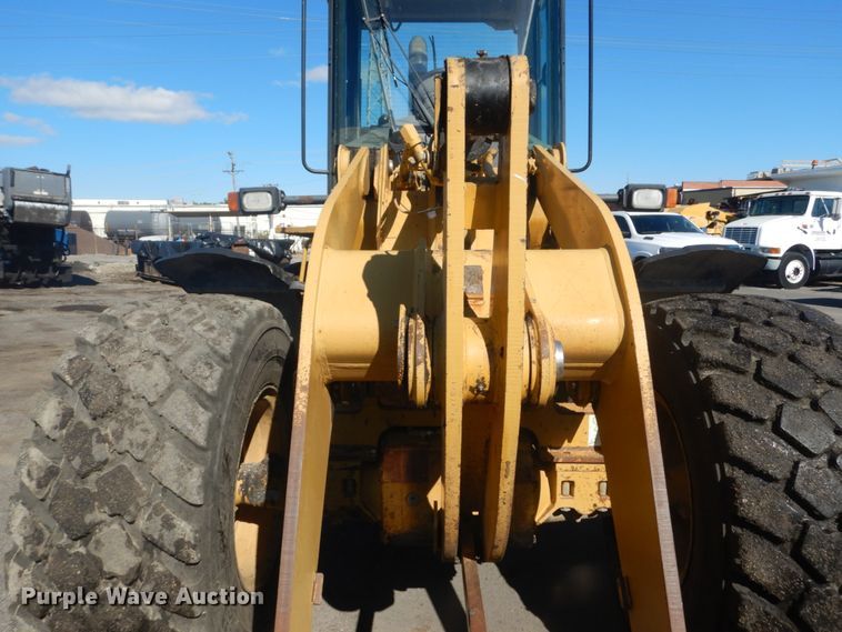 image for item IV9518 2005 Caterpillar 924G  wheel loader