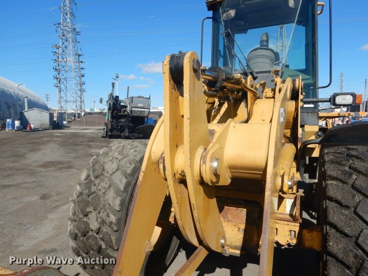 image for item IV9518 2005 Caterpillar 924G  wheel loader