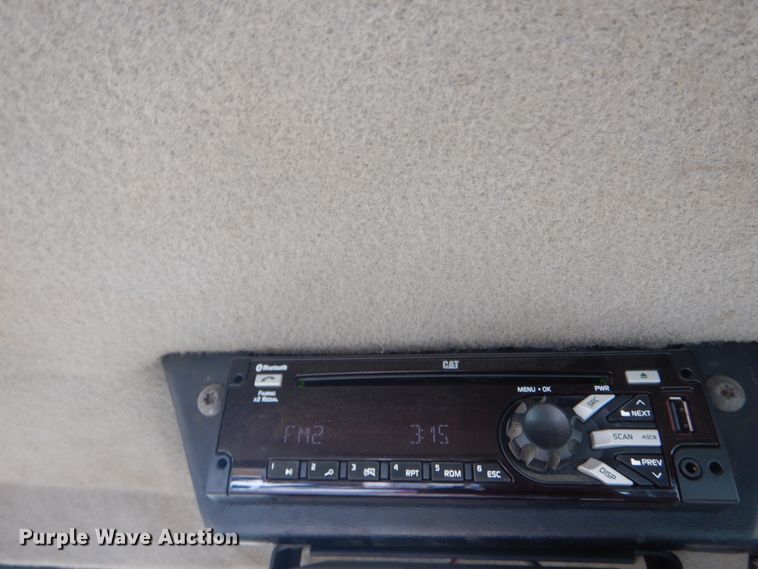 image for item IV9518 2005 Caterpillar 924G  wheel loader