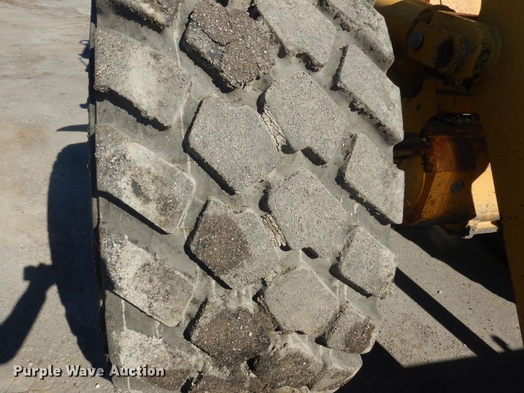 image for item IV9518 2005 Caterpillar 924G  wheel loader