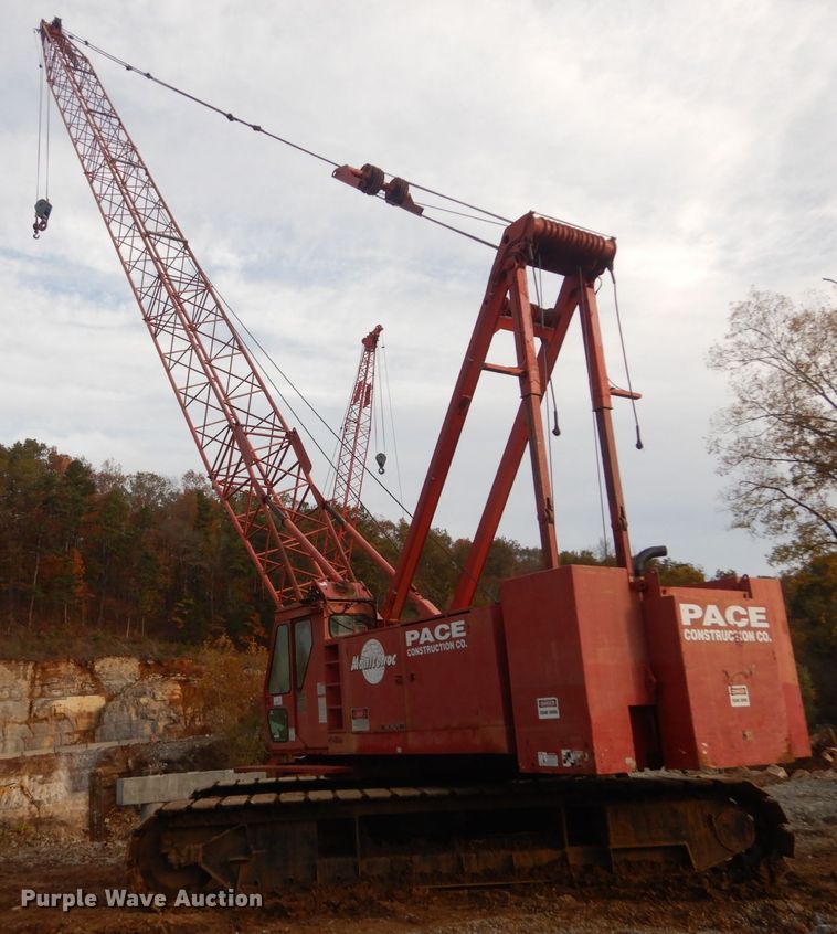 image for item IV9523 1992 Manitowoc M65W  crane