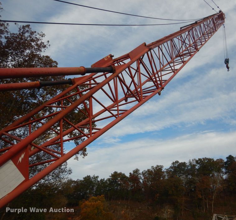 image for item IV9523 1992 Manitowoc M65W  crane