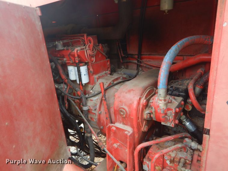 image for item IV9523 1992 Manitowoc M65W  crane