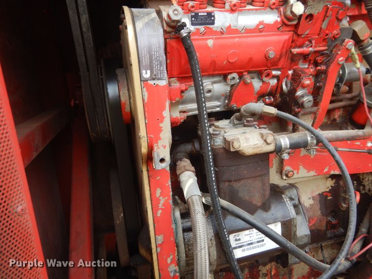 image for item IV9523 1992 Manitowoc M65W  crane