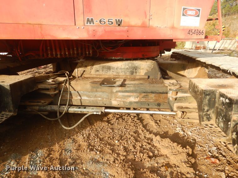 image for item IV9523 1992 Manitowoc M65W  crane