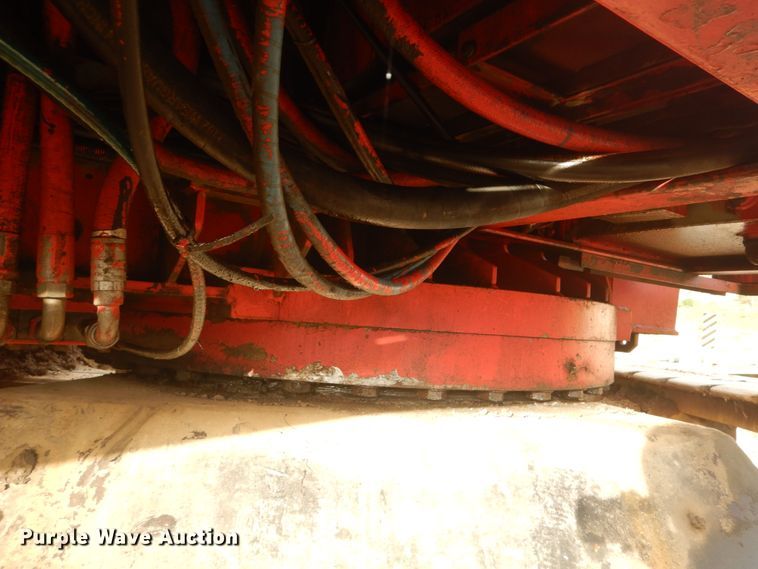 image for item IV9523 1992 Manitowoc M65W  crane