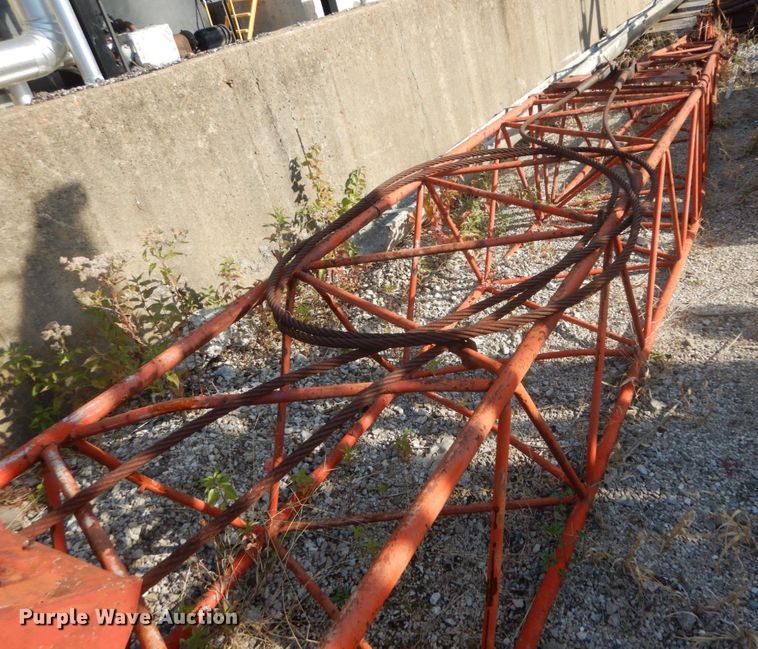 image for item IV9523 1992 Manitowoc M65W  crane