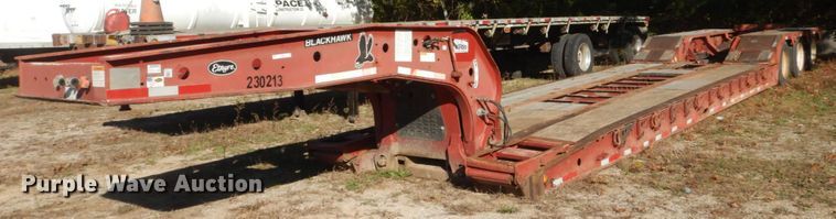 image for item IV9527 2003 Etnyre RTN55ETD3-PS-T1  lowboy equipment trailer