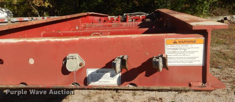 image for item IV9527 2003 Etnyre RTN55ETD3-PS-T1  lowboy equipment trailer