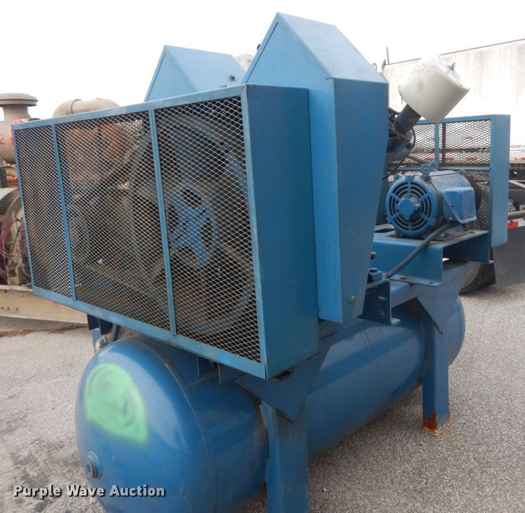 image for item IV9539 Quincy QC20024D  air compressor