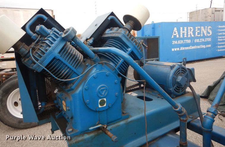 image for item IV9539 Quincy QC20024D  air compressor