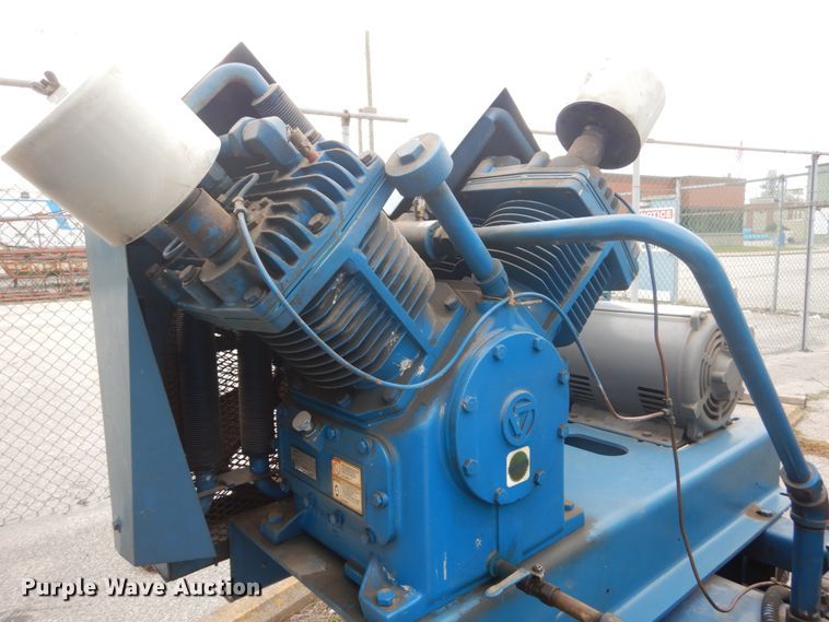 image for item IV9539 Quincy QC20024D  air compressor