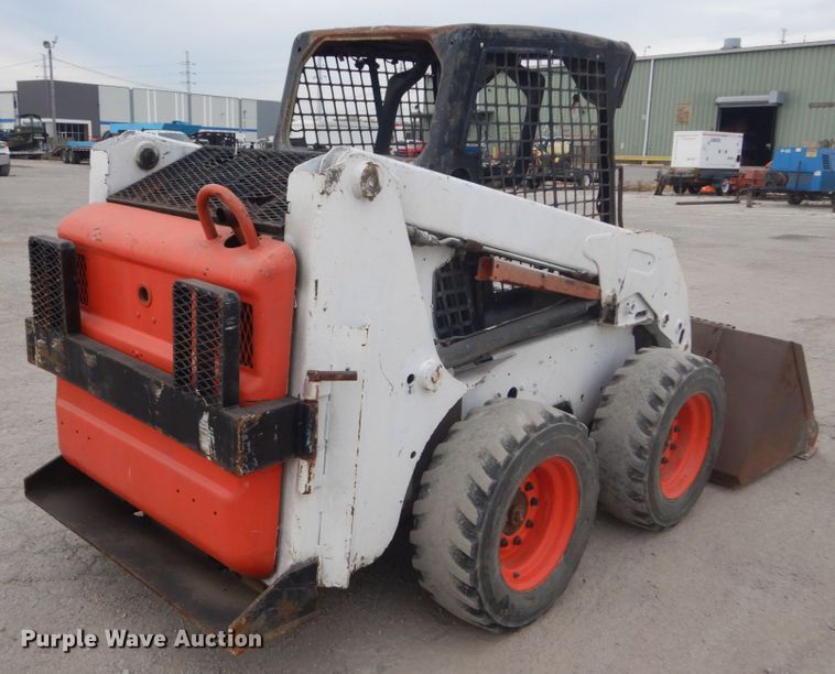 image for item IV9543 2005 Bobcat S150  skid steer loader