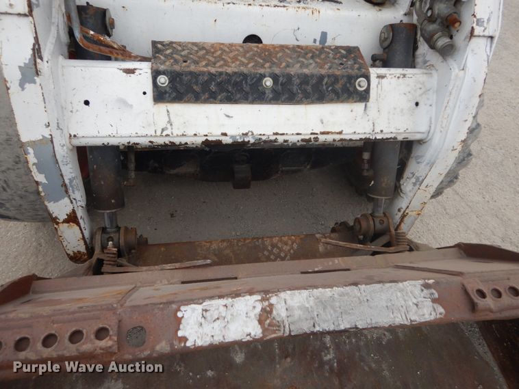 image for item IV9543 2005 Bobcat S150  skid steer loader