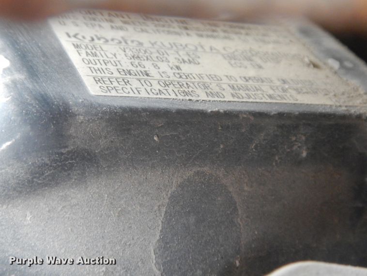 image for item IV9544 2005 Bobcat S220  skid steer loader