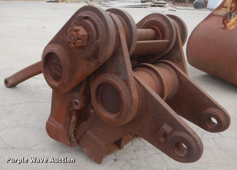 image for item IV9547 32" W pulverizer