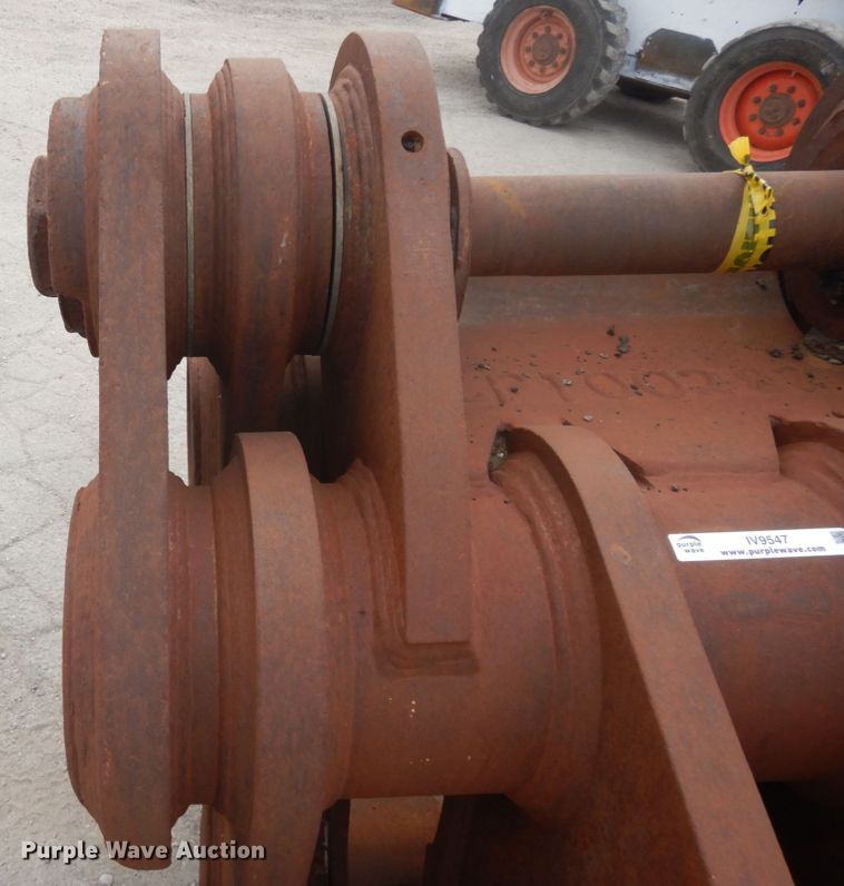 image for item IV9547 32" W pulverizer