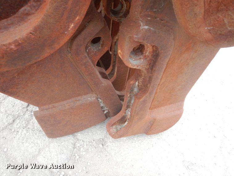 image for item IV9547 32" W pulverizer