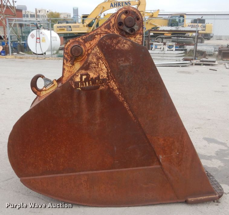 image for item IV9548 Bateman PC300-6 excavator bucket