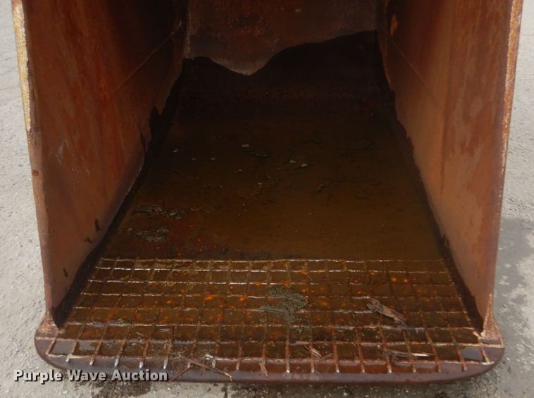 image for item IV9548 Bateman PC300-6 excavator bucket