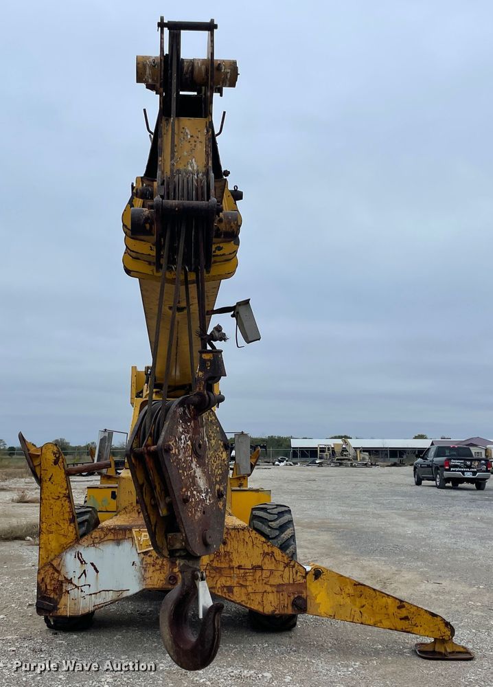 image for item IX9506 1980 Pettibone MultiKrane 40  crane