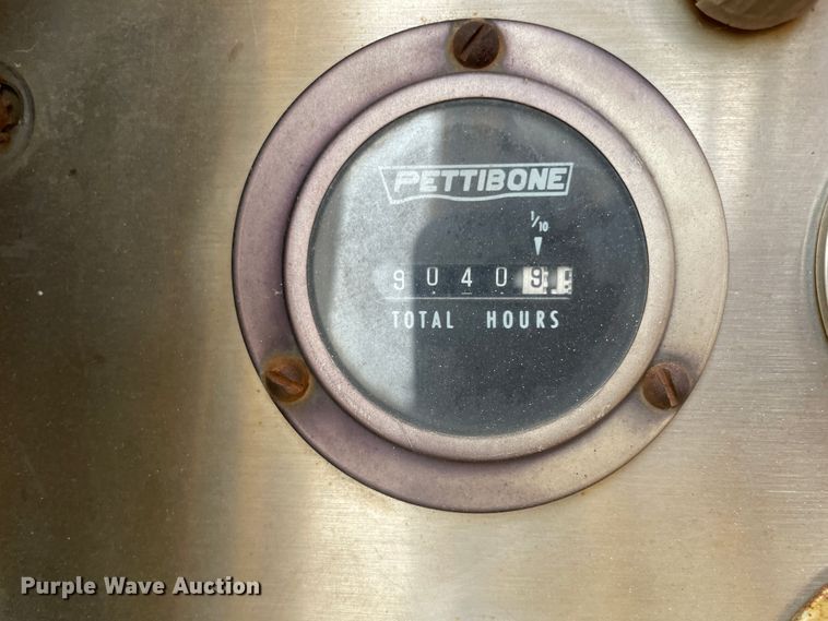 image for item IX9506 1980 Pettibone MultiKrane 40  crane