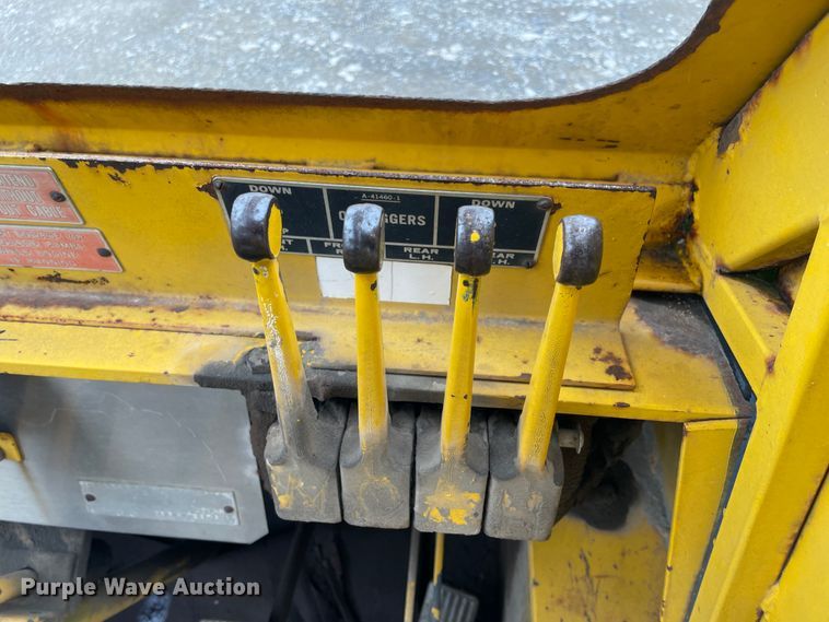 image for item IX9506 1980 Pettibone MultiKrane 40  crane