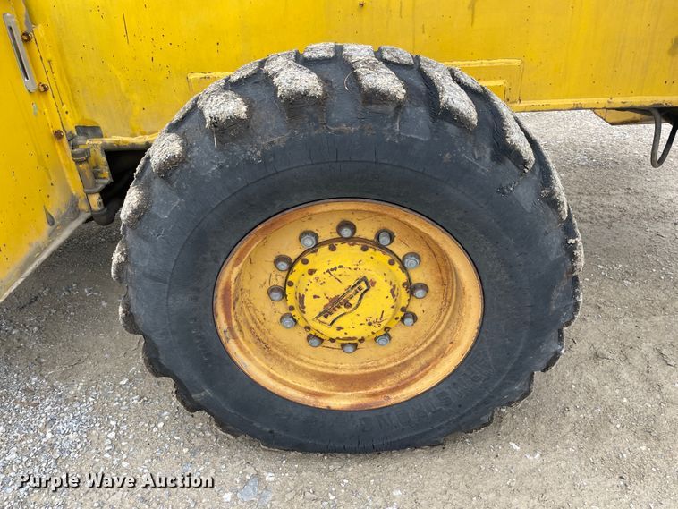 image for item IX9506 1980 Pettibone MultiKrane 40  crane