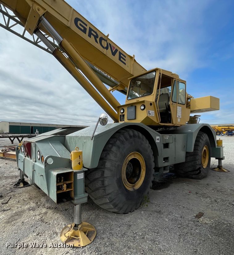 image for item IX9524 Grove RT-740  crane