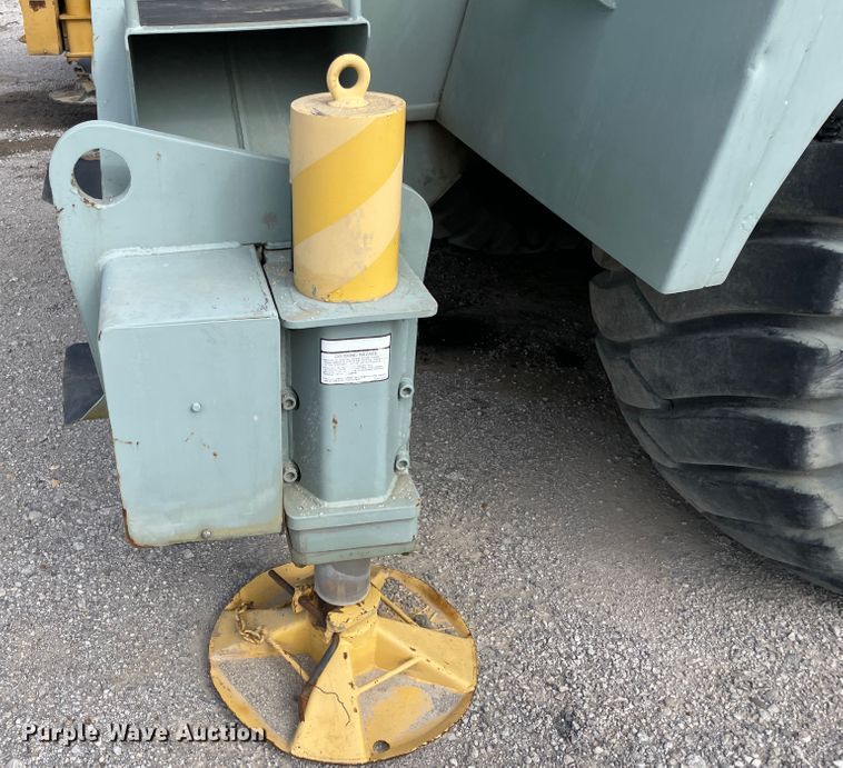 image for item IX9524 Grove RT-740  crane