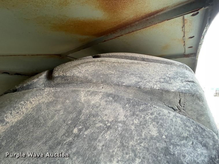 image for item IX9524 Grove RT-740  crane