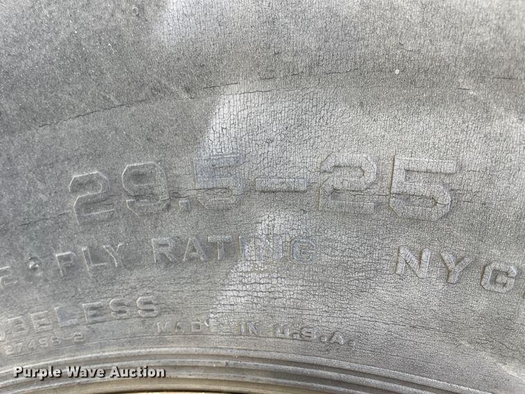 image for item IX9524 Grove RT-740  crane