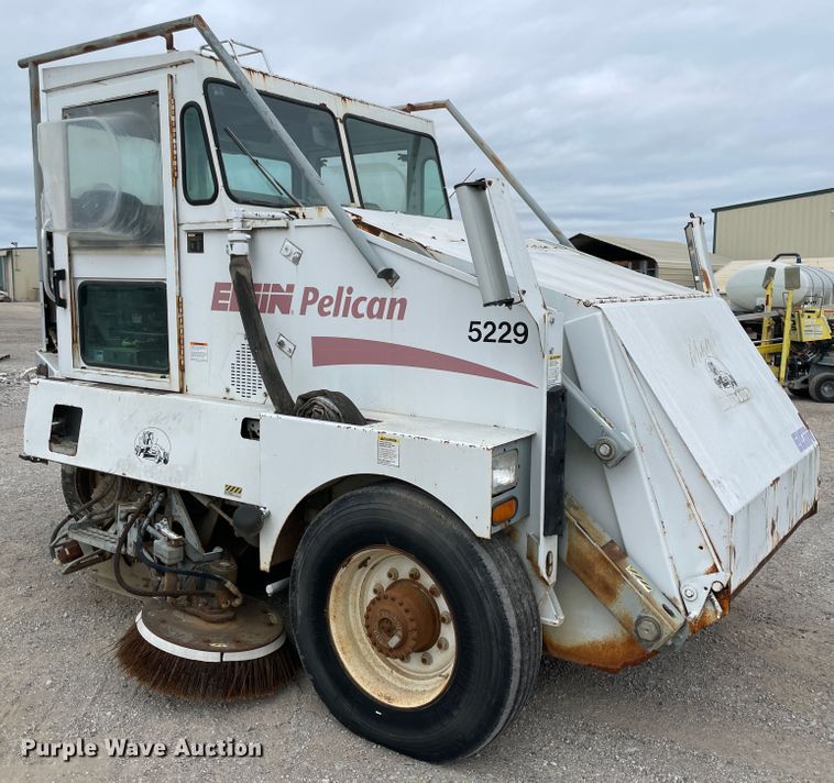 image for item IX9526 Elgin Pelican  street sweeper