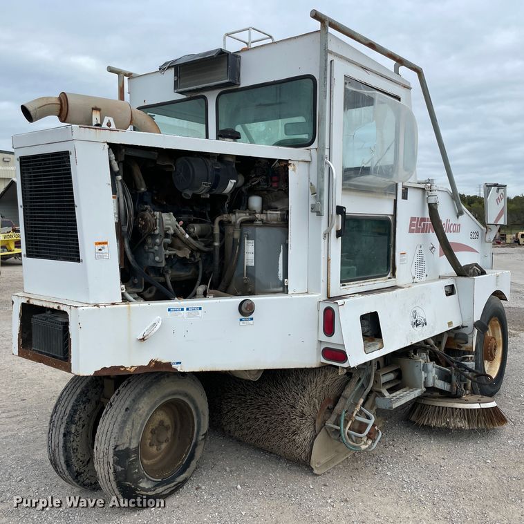 image for item IX9526 Elgin Pelican  street sweeper