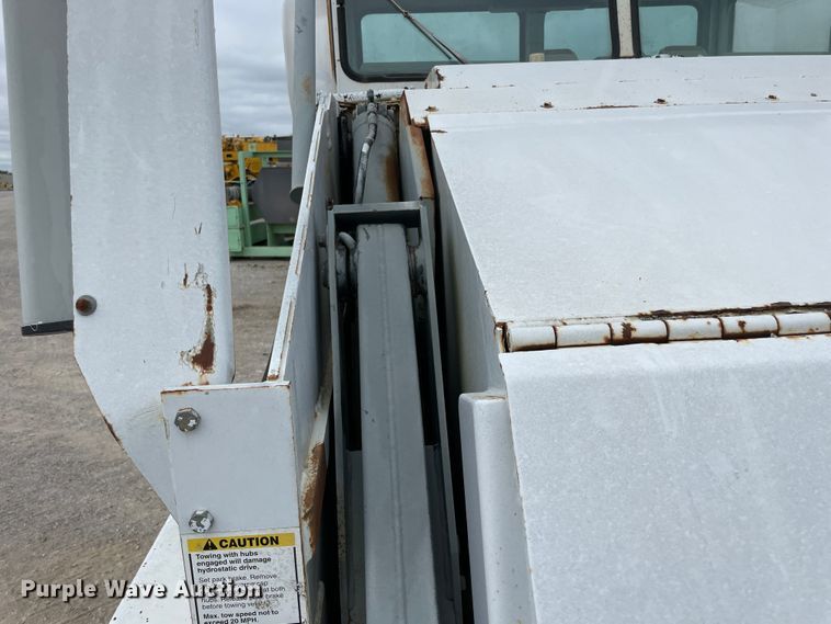 image for item IX9526 Elgin Pelican  street sweeper