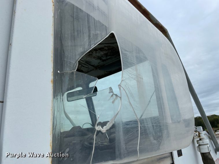 image for item IX9526 Elgin Pelican  street sweeper