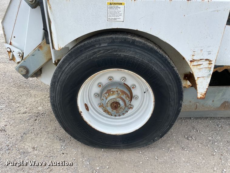 image for item IX9526 Elgin Pelican  street sweeper