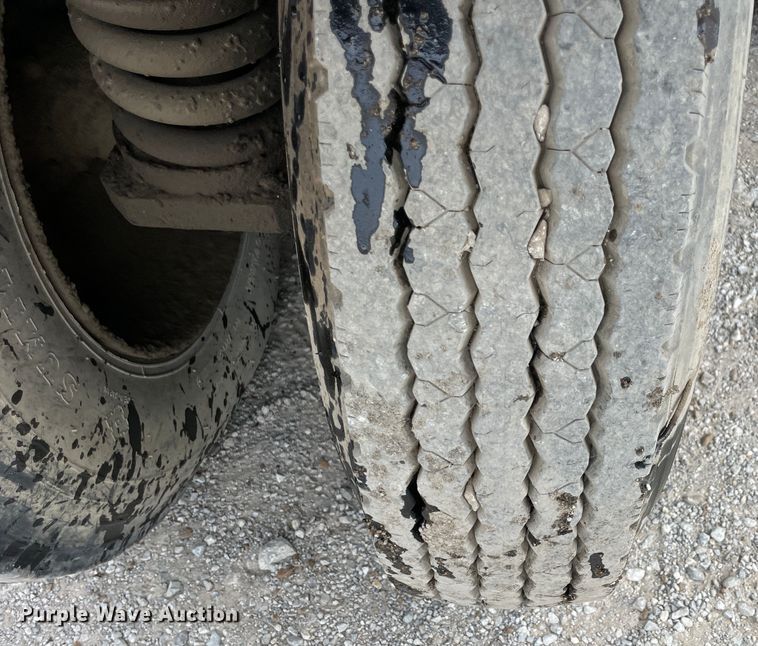 image for item IX9526 Elgin Pelican  street sweeper