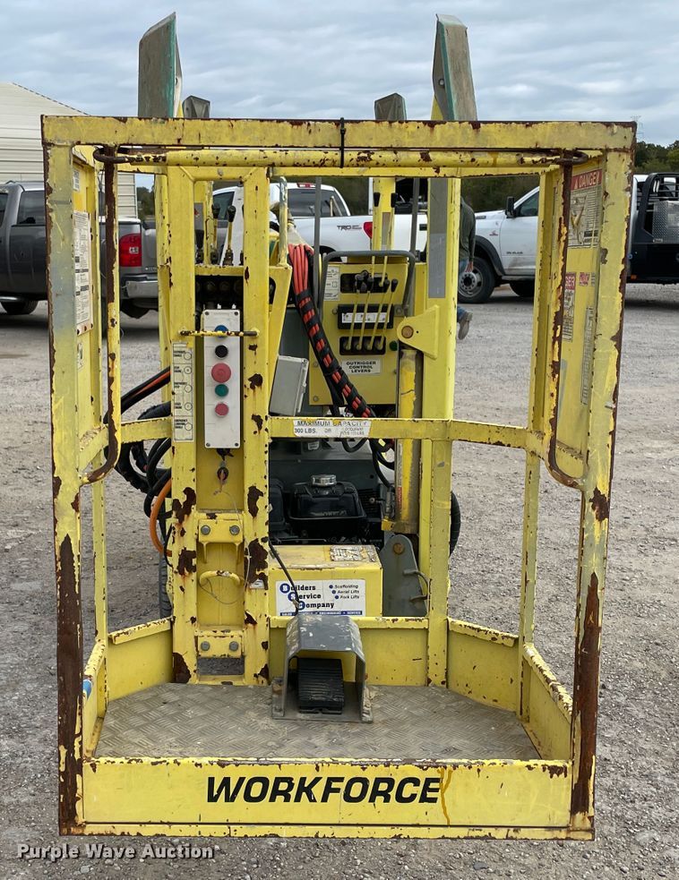 image for item IX9527 2001 Workforce Falcon 125  boom lift